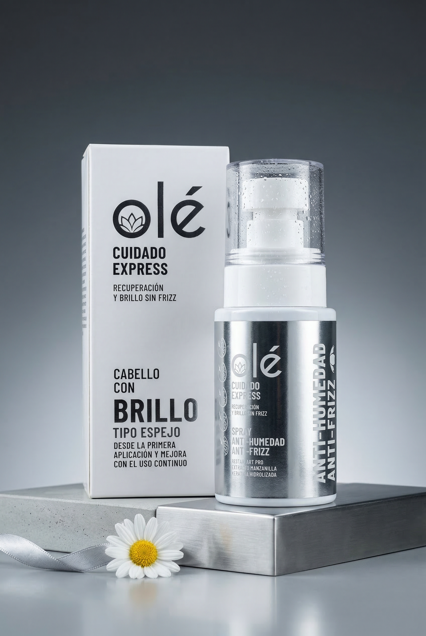 Olé: Anti-Humidity & Anti-Frizz Spray